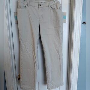 Chico’s Cream Cotton Stretch Jeans Sz 3 (16)